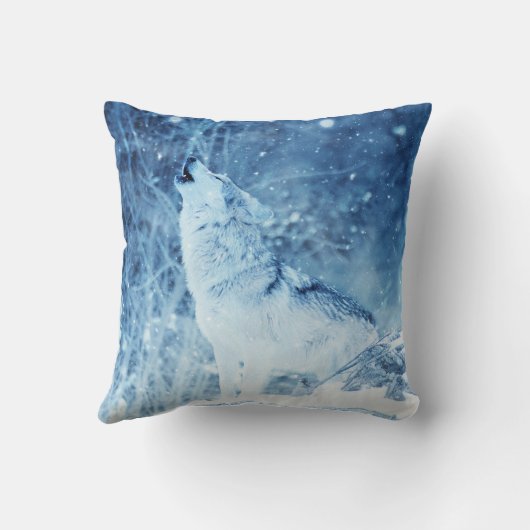 倍は装飾用クッションオオカミの味方しました クッション (裏面)