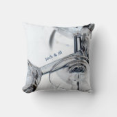 倒れたクリスタルワインゴブレット クッション (正面)