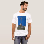 倒れた者の谷のモニュメント Tシャツ (正面フル)