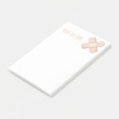 健康なすぐにバンドエイドを得て下さい(ナースの心配によって交差させるプラスター) ポストイット (アングル)