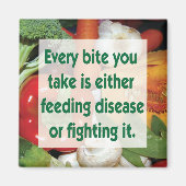 健康な食物の食べ物を与え引用文の病気または戦い マグネット (正面)
