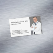 健康労気に働者 | 医師が腕を組む マグネット名刺 (インサイチュ)