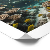 健康的なサンゴ礁を楽しむダイバー ポスター (角)