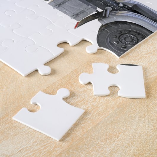 側面図の完全なライトが付いている半黒のトラック ジグソーパズル (側面)