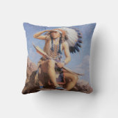 偵察者のネイティブアメリカンのMoJoのインドの枕 クッション (裏面)