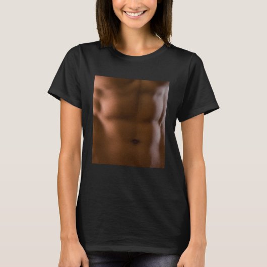 偽の6パックAbs筋肉を表示 Tシャツ (正面)