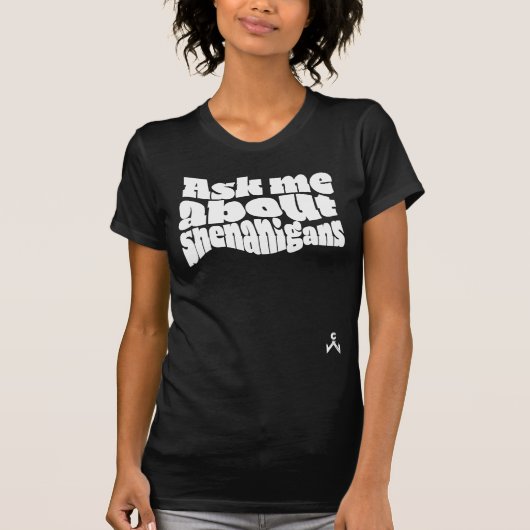 偽りについて私に尋ねて下さい Tシャツ (正面)