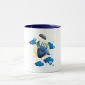 傘で飛んでいるかわいいフクロウ マグカップ (中央)