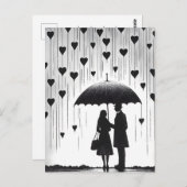 傘の下に立つカップルのハート形の雨 ポストカード (正面/裏面)