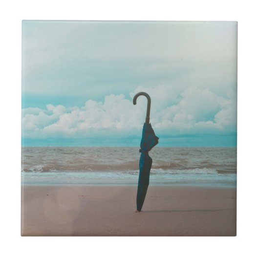 傘 –  タイル (正面)