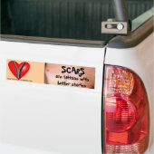 傷はよりよい物語の入れ墨です バンパーステッカー (トラック上)