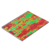 傷やひび割れ効果を持つ金属テクスチャ、 ab ノートブック (左側)