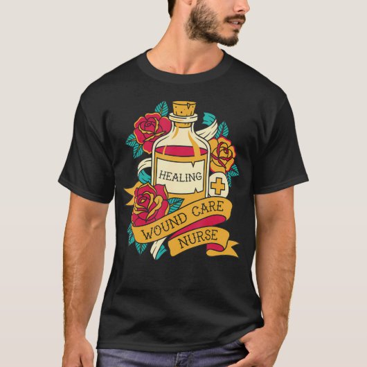 傷病看護師の治癒ポーション タトゥースタイル Tシャツ (正面)
