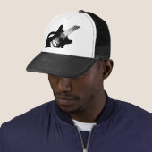 傾けられたギターの帽子 キャップ (インサイチュ)