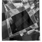 傾斜した、または引き伸ばされた長方形、黒く目立つ灰色 シャワーカーテン (正面)