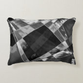 傾斜または引き伸ばされた長方形、黒い派手な灰色 アクセントクッション (正面)