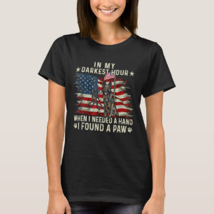 僕の最も暗い時間に手を伸ばして一息ついた Tシャツ