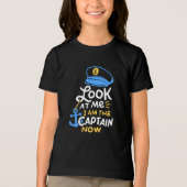 僕はキャプテンのプレゼントを買うキャプテンだ トライブレンドＴシャツ (正面)