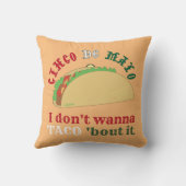 僕はタコしたくない'IT cinco de mayo gift クッション (裏面)