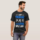 僕はトリプルジャンプが大好きなんだ Tシャツ (正面フル)