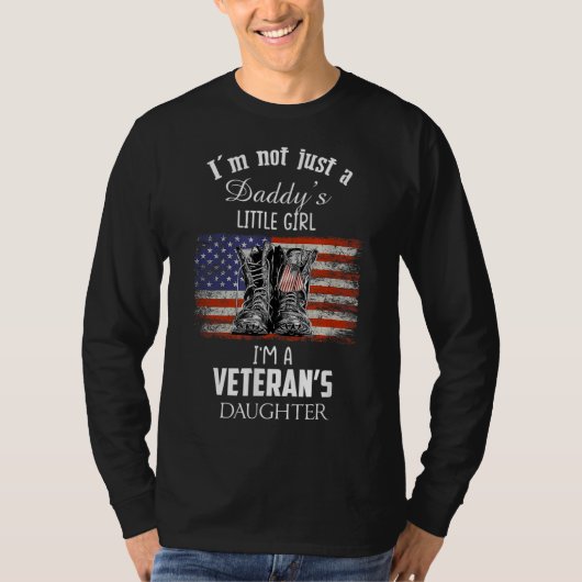 僕はパパの小さな女の子じゃない退役軍人のD Tシャツ (正面)