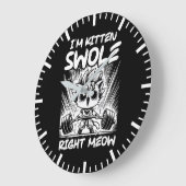 僕は子猫swole右ミュー、アニメジムキャットトレーニング ラージ壁時計 (傾斜)