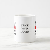 「僕は爆弾じゃないかもしれないけど、ブラスト・ラジオに乗ってる コーヒーマグカップ (中央)