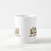 僕は禁止された本を持っておもしろいいる コーヒーマグカップ (中央)