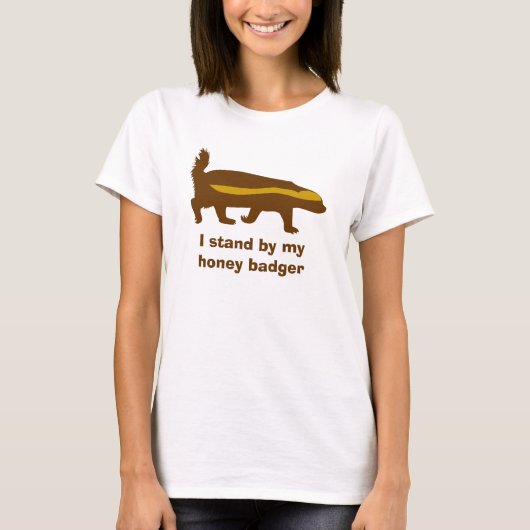 僕は蜂蜜の狸が立つ Tシャツ (正面)