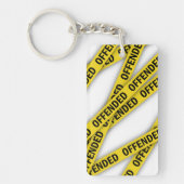 僕は警察のテープが通らないように怒っている キーホルダー (正面)