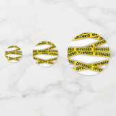 僕は警察のテープが通らないように怒っている コンフェッティ (正面)