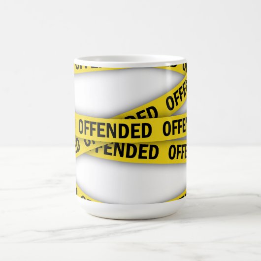 僕は警察のテープが通らないように怒っている コーヒーマグカップ (中央)