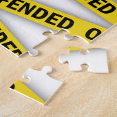 僕は警察のテープが通らないように怒っている ジグソーパズル (側面)