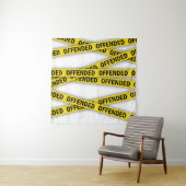 僕は警察のテープが通らないように怒っている タペストリー (インサイチュ)