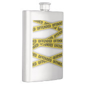 僕は警察のテープが通らないように怒っている フラスク (右)