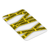 僕は警察のテープが通らないように怒っている マグネット (右側)