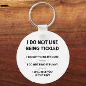 僕は足首を引くのが嫌いだ キーホルダー (正面)