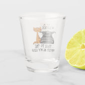 僕は頭の中の声に話しかける作家だ ショットグラス (裏面)