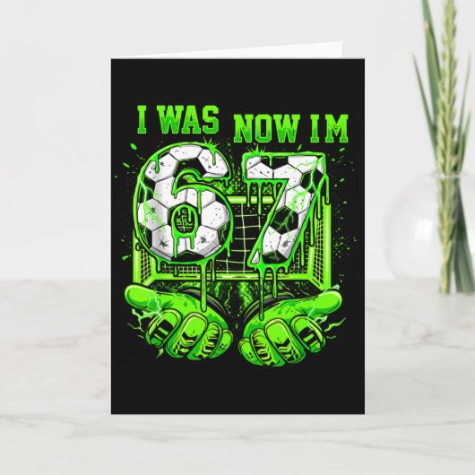 僕は6歳、今は7歳 サッカーおもしろい7歳の誕生日 カード (正面)