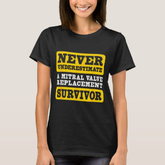 僧帽弁置換術を乗り越えたサバイバー Tシャツ