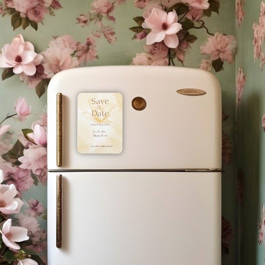 儚いマグノリアの花、結婚式の日時を知らせるマグネット マグネット