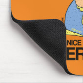 優しいことは過評価である – 不機嫌な老婦人 マウスパッド (コーナー)