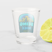 優しいのはおもしろい ショットグラス (裏面)