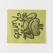 優しいカエルである タペストリー (正面(横))