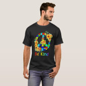 優しいヒマワリ 自閉症パズル啓発月間 サン Tシャツ (正面フル)