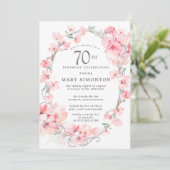 優しいピンクの桜の花のデザインが施された70歳の誕生日 招待状 (スタンド正面)