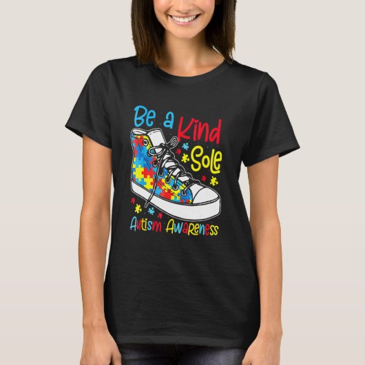 優しい一本の足 自閉症の理解 トレンディーパズルピース Tシャツ (正面)
