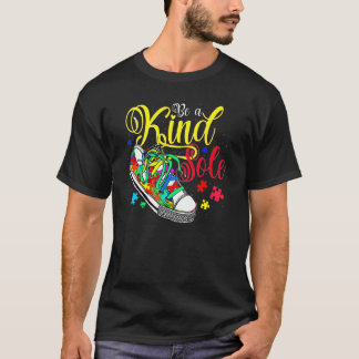 優しい一本の足 自閉症啓発 パズル シューズ Be Ki Tシャツ