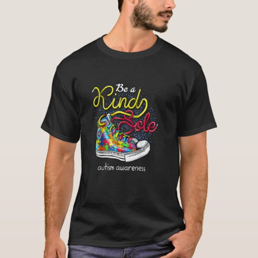 優しい一本の足 自閉症啓発 パズル シューズ Be Ki Tシャツ (正面)