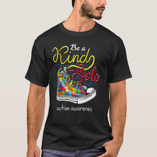 優しい一本の足 自閉症啓発 パズル シューズ Be Ki Tシャツ (正面)